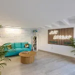 Rt-las Brisas Apartment *