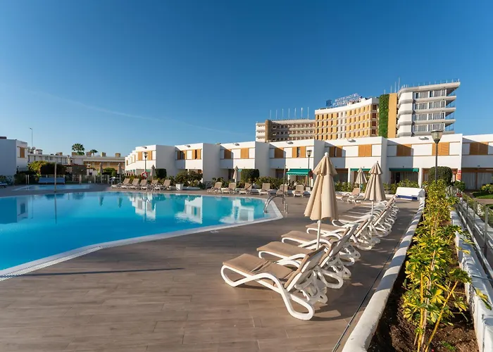 Rt-las Brisas Appartement *